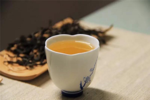 “茶無完茶”每款茶應(yīng)有一個缺點！