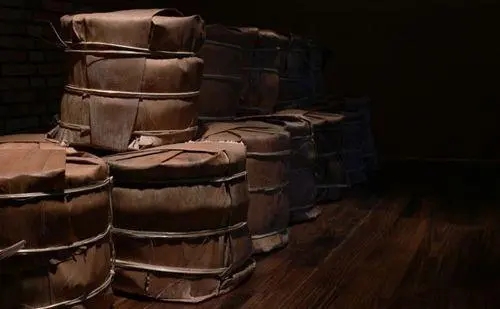 恐怖的普洱老茶翻新“技術(shù)倉”？