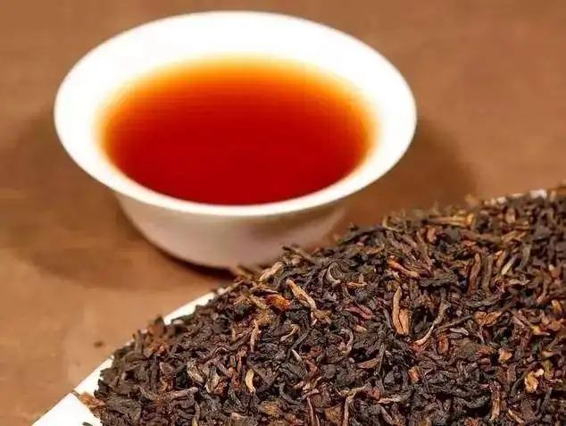 如何選購、辨識普洱茶優(yōu)劣？