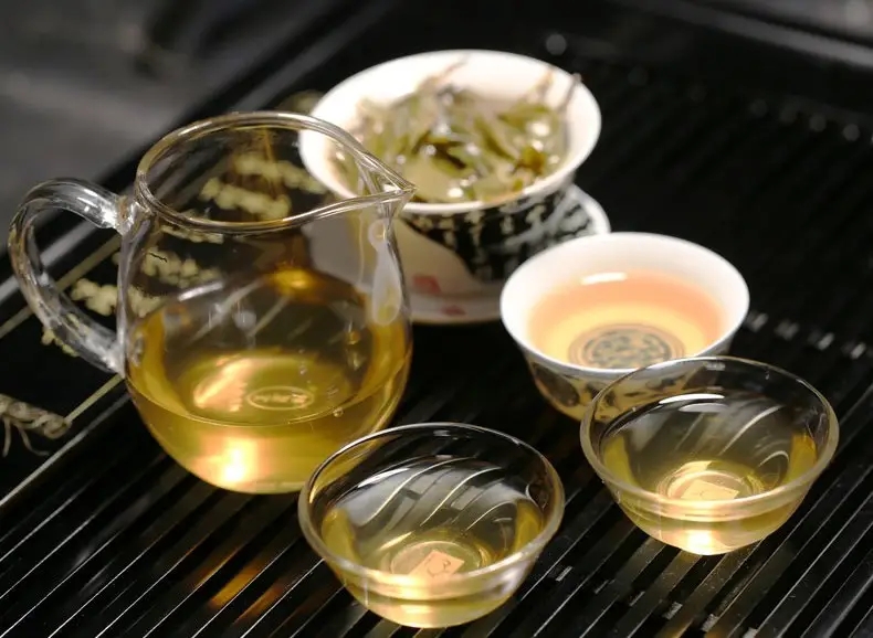 泡茶用什么水？礦泉水，純凈水還是自來水？老中醫(yī)的做法值得參考